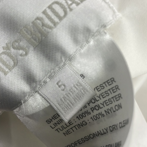 Flower girl / first communion dress size 5 davids bridal - Picture 4 of 4